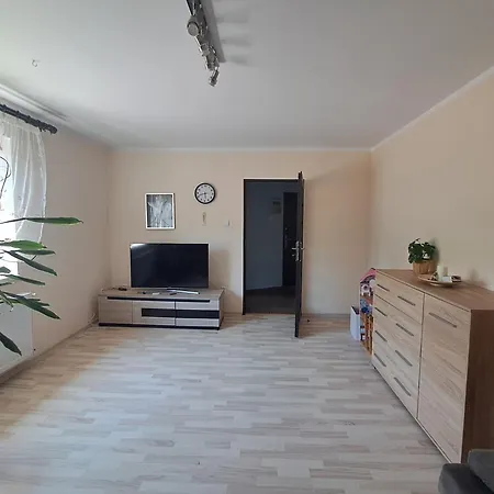 U Podnoza Gor 아파트