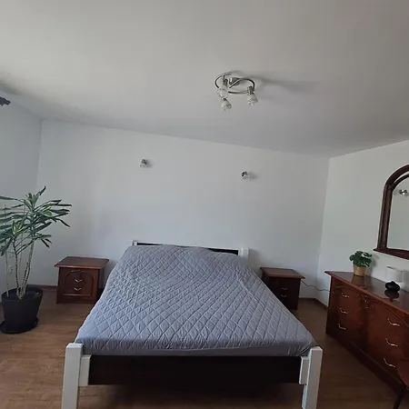 U Podnoza Gor Appartement